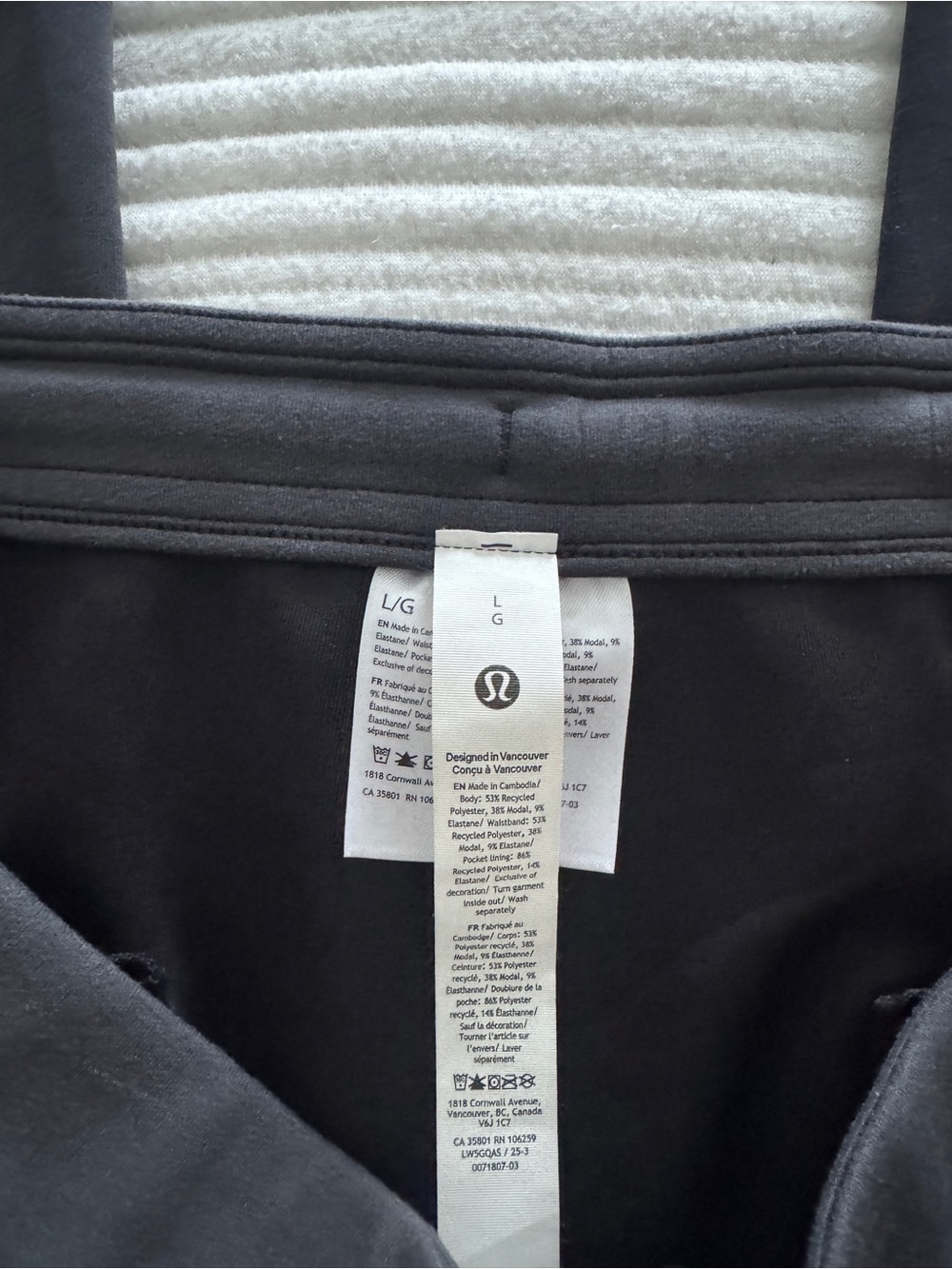 Lululemon Softstreme High Rise Pintuck Pant Black Large